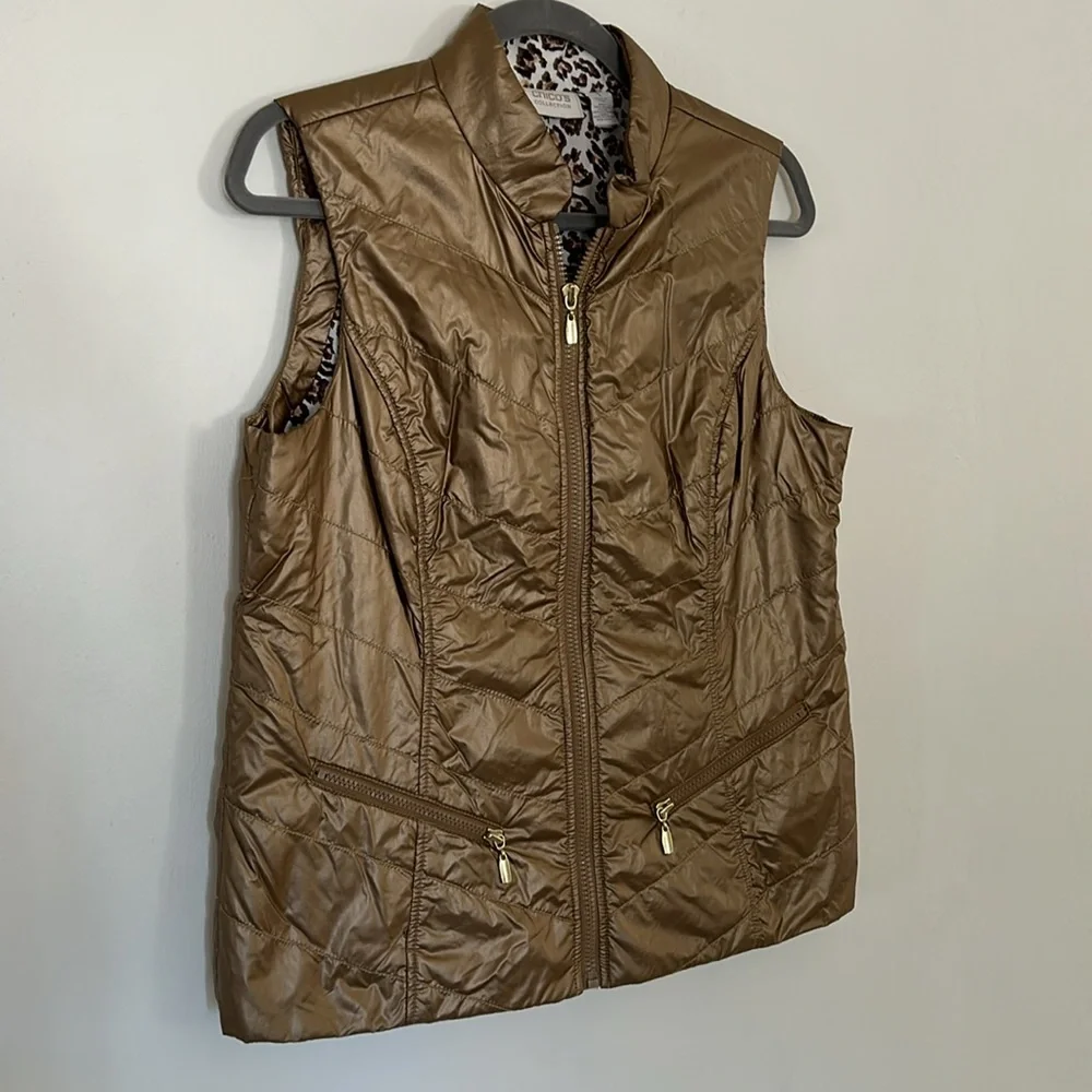 EUC Chicos 1 Gold Vest with animal print inside - Picture 2 of 6